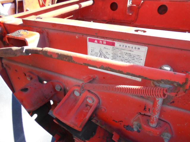 ファイター ダンプ 上物新明和製 増トン車 積載:7.2t 荷台寸法:340×215×64 電動コボレーン付 ベッド付 走行:21.1万km 6速ミッション(66枚目)