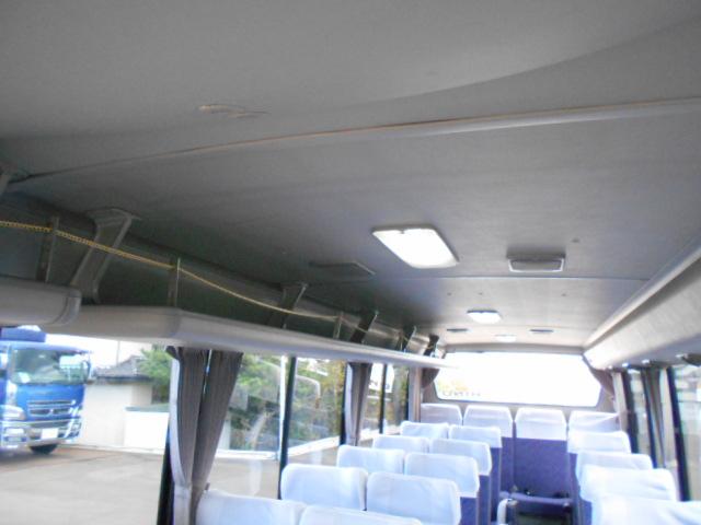 リエッセ マイクロバス 29人乗り スーパーツーリング モケットシート リクライニング機能 自動スライドドア ニーリング機能 ボトルクーラー有 総輪エアサス バックモニター ATシフト リアエンジン(24枚目)