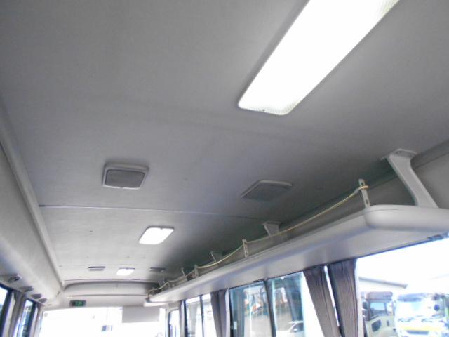 リエッセ マイクロバス 29人乗り スーパーツーリング モケットシート リクライニング機能 自動スライドドア ニーリング機能 ボトルクーラー有 総輪エアサス バックモニター ATシフト リアエンジン(29枚目)