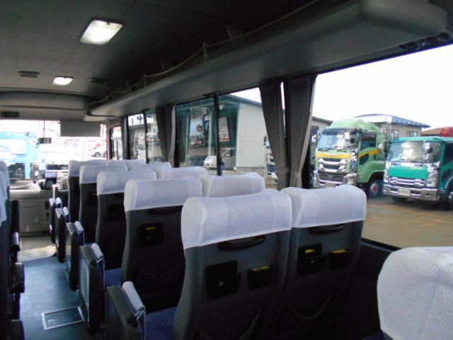 リエッセ マイクロバス 29人乗り スーパーツーリング モケットシート リクライニング機能 自動スライドドア ニーリング機能 ボトルクーラー有 総輪エアサス バックモニター ATシフト リアエンジン(33枚目)