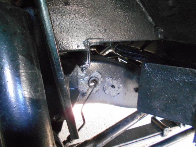 リエッセ マイクロバス 29人乗り スーパーツーリング モケットシート リクライニング機能 自動スライドドア ニーリング機能 ボトルクーラー有 総輪エアサス バックモニター ATシフト リアエンジン(56枚目)