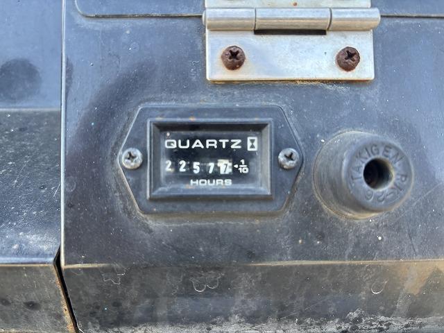 デュトロ 　高所作業車　上物アイチ製　上物型式ＳＫ１７Ａ　地上高１７．１ｍ　Ｈ型ジャッキ　鉄バケット　首振りバケット　アワーメーター２２５７ｈ　走行２．６万ｋｍ　５速ミッション（34枚目）