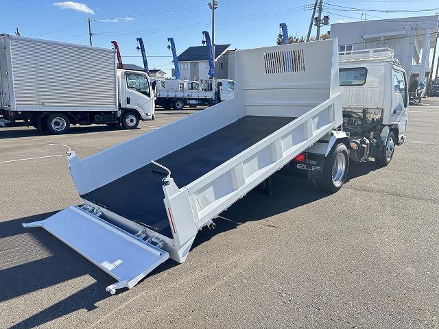 エルフトラック ローダーダンプ 上物花見台製 積載3t 荷台寸法306×160×36 荷台床鉄板張り アオリ3方開 シートキャリア付 150馬力 6速ミッション 走行8.6万km(17枚目)