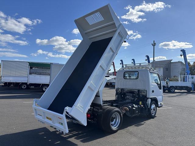 エルフトラック ローダーダンプ 上物花見台製 積載3t 荷台寸法306×160×36 荷台床鉄板張り アオリ3方開 シートキャリア付 150馬力 6速ミッション 走行8.6万km(42枚目)