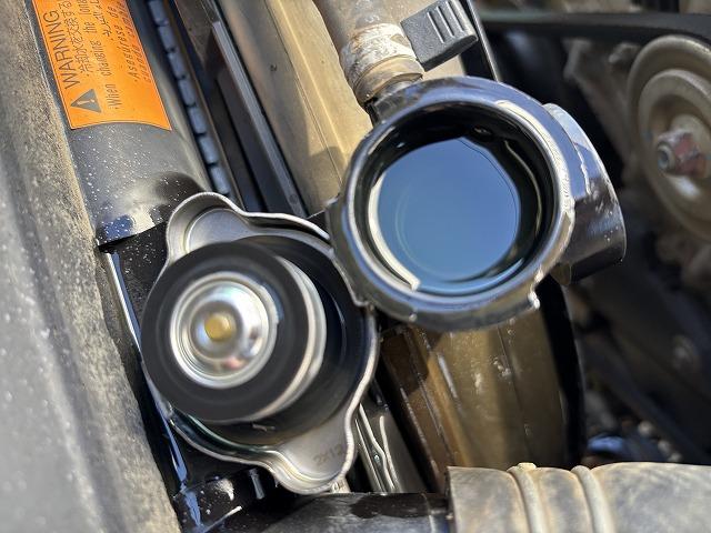 エルフトラック ローダーダンプ 上物花見台製 積載3t 荷台寸法306×160×36 荷台床鉄板張り アオリ3方開 シートキャリア付 150馬力 6速ミッション 走行8.6万km(60枚目)