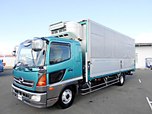 ヒノレンジャー 　冷蔵冷凍ウイング　上物東プレ製　－３０℃設定　積載２．３ｔ　ワイドボディ　荷台寸法６２２×２３８×２２０　荷台床アルミ縞板　ラッシングレール２段　内フック５対　アオリ開閉サポート　走行６６万ｋｍ（3枚目）