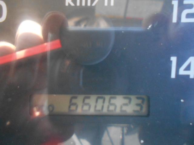 ヒノレンジャー 　冷蔵冷凍ウイング　上物東プレ製　－３０℃設定　積載２．３ｔ　ワイドボディ　荷台寸法６２２×２３８×２２０　荷台床アルミ縞板　ラッシングレール２段　内フック５対　アオリ開閉サポート　走行６６万ｋｍ（17枚目）