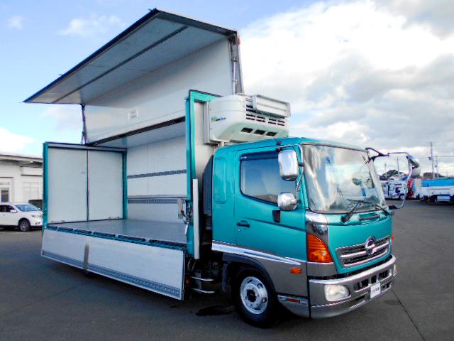 ヒノレンジャー 　冷蔵冷凍ウイング　上物東プレ製　－３０℃設定　積載２．３ｔ　ワイドボディ　荷台寸法６２２×２３８×２２０　荷台床アルミ縞板　ラッシングレール２段　内フック５対　アオリ開閉サポート　走行６６万ｋｍ（33枚目）