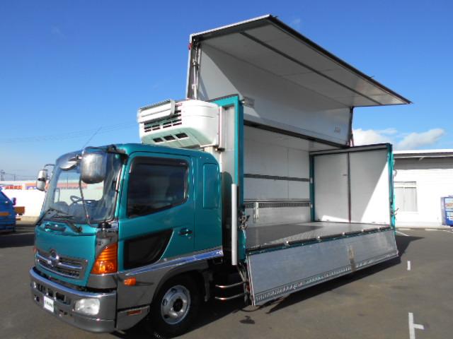 ヒノレンジャー 　冷蔵冷凍ウイング　上物東プレ製　－３０℃設定　積載２．３ｔ　ワイドボディ　荷台寸法６２２×２３８×２２０　荷台床アルミ縞板　ラッシングレール２段　内フック５対　アオリ開閉サポート　走行６６万ｋｍ（39枚目）