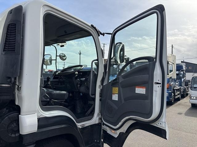 フォワード 　３転ダンプ　上物極東開発製　積載３．４５ｔ　荷台寸法３４１×２０６×３１　右側電動サイドゲート付　コボレーン付　走行７．４万ｋｍ　６速ミッション（10枚目）