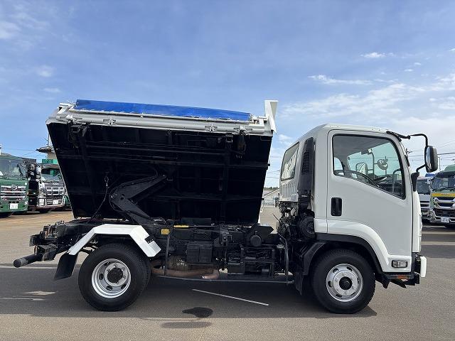 フォワード 　３転ダンプ　上物極東開発製　積載３．４５ｔ　荷台寸法３４１×２０６×３１　右側電動サイドゲート付　コボレーン付　走行７．４万ｋｍ　６速ミッション（27枚目）