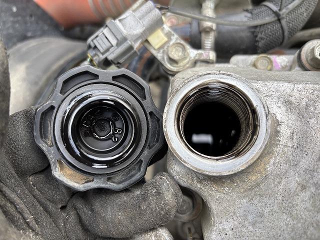 フォワード 　３転ダンプ　上物極東開発製　積載３．４５ｔ　荷台寸法３４１×２０６×３１　右側電動サイドゲート付　コボレーン付　走行７．４万ｋｍ　６速ミッション（58枚目）