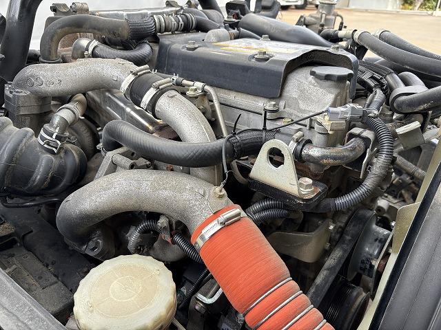 フォワード 　３転ダンプ　上物極東開発製　積載３．４５ｔ　荷台寸法３４１×２０６×３１　右側電動サイドゲート付　コボレーン付　走行７．４万ｋｍ　６速ミッション（64枚目）