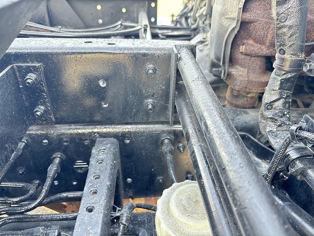 フォワード 　３転ダンプ　上物極東開発製　積載３．４５ｔ　荷台寸法３４１×２０６×３１　右側電動サイドゲート付　コボレーン付　走行７．４万ｋｍ　６速ミッション（71枚目）