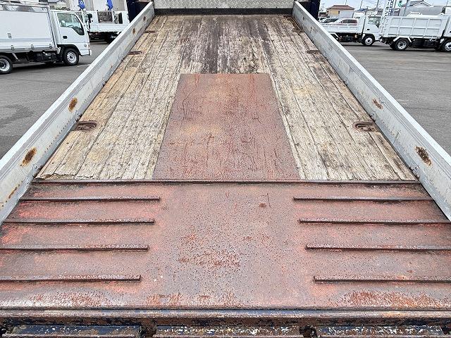 ヒノレンジャー 　クレーン付ハイジャッキ　上物前田製　３段ブーム　２．９ｔ吊り　フックイン　ロングジャッキ　荷台寸法４５９×２１０×１９　荷台床板張り　積載２．５ｔ　フルタイム４ＷＤ♪　生エンジン（30枚目）