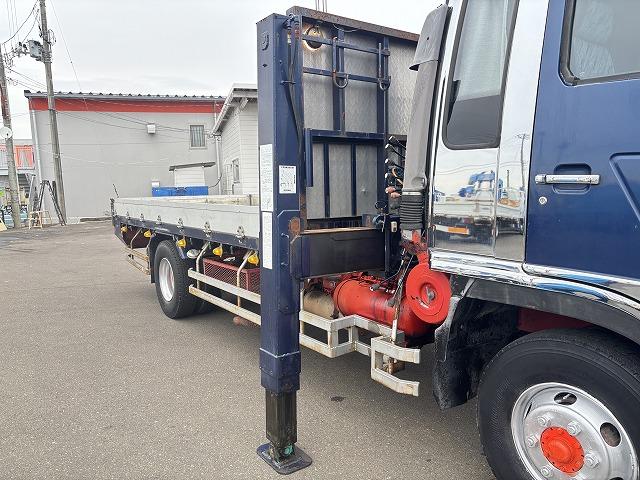 ヒノレンジャー 　クレーン付ハイジャッキ　上物前田製　３段ブーム　２．９ｔ吊り　フックイン　ロングジャッキ　荷台寸法４５９×２１０×１９　荷台床板張り　積載２．５ｔ　フルタイム４ＷＤ♪　生エンジン（31枚目）