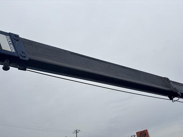 ヒノレンジャー 　クレーン付ハイジャッキ　上物前田製　３段ブーム　２．９ｔ吊り　フックイン　ロングジャッキ　荷台寸法４５９×２１０×１９　荷台床板張り　積載２．５ｔ　フルタイム４ＷＤ♪　生エンジン（35枚目）