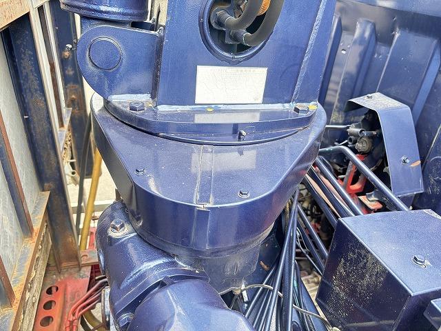 ヒノレンジャー 　クレーン付ハイジャッキ　上物前田製　３段ブーム　２．９ｔ吊り　フックイン　ロングジャッキ　荷台寸法４５９×２１０×１９　荷台床板張り　積載２．５ｔ　フルタイム４ＷＤ♪　生エンジン（43枚目）