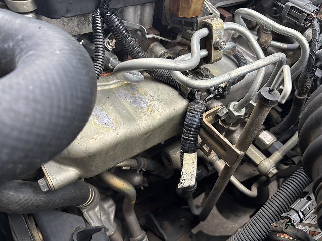 エルフトラック 塵芥車/パッカー車 プレス式 上物新明和製 容量4.2立米 積載2t 連続スイッチ 汚水タンク 走行7.8万km 5速ミッション(62枚目)