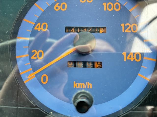 ヒノレンジャー 　クレーン付セルフローダー　上物古河ユニック　４段ブーム　ラジコン（無線）　フックイン　２．９ｔ吊　角足＆差し違いアウトリガー　積載１．６５ｔ　荷台寸法５６４×２１０×９　荷台床鉄板張り　スライドボディ（25枚目）