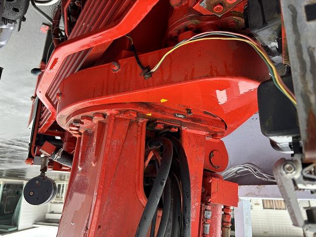 ヒノレンジャー 　クレーン付セルフローダー　上物古河ユニック　４段ブーム　ラジコン（無線）　フックイン　２．９ｔ吊　角足＆差し違いアウトリガー　積載１．６５ｔ　荷台寸法５６４×２１０×９　荷台床鉄板張り　スライドボディ（45枚目）