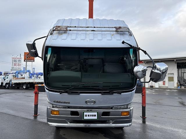 ヒノレンジャー 　クレーン付セルフローダー　上物古河ユニック　４段ブーム　ラジコン（無線）　フックイン　２．９ｔ吊　角足＆差し違いアウトリガー　積載１．６５ｔ　荷台寸法５６４×２１０×９　荷台床鉄板張り　スライドボディ（57枚目）