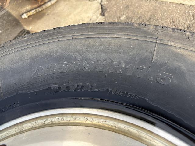 ヒノレンジャー 　クレーン付セルフローダー　上物古河ユニック　４段ブーム　ラジコン（無線）　フックイン　２．９ｔ吊　角足＆差し違いアウトリガー　積載１．６５ｔ　荷台寸法５６４×２１０×９　荷台床鉄板張り　スライドボディ（62枚目）