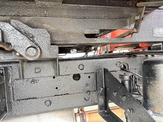 ヒノレンジャー 　クレーン付セルフローダー　上物古河ユニック　４段ブーム　ラジコン（無線）　フックイン　２．９ｔ吊　角足＆差し違いアウトリガー　積載１．６５ｔ　荷台寸法５６４×２１０×９　荷台床鉄板張り　スライドボディ（75枚目）