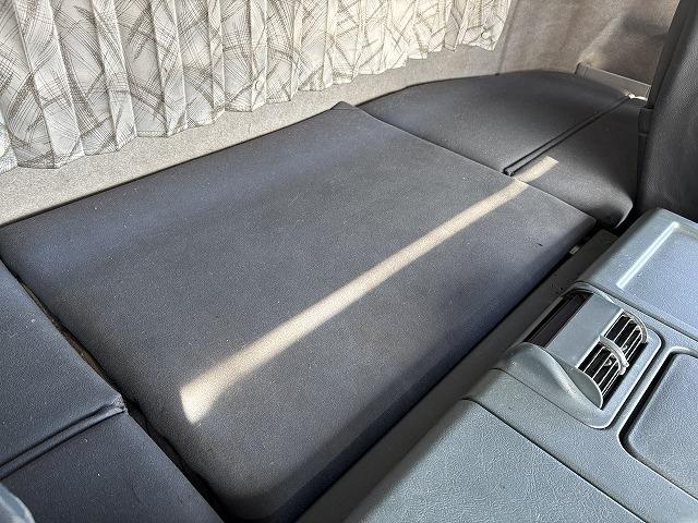 スーパーグレート 　大型ダンプ　上物極東開発製　積載９．４ｔ　電動コボレーン付　荷台寸法５３０ｘ２３０　２デフ　３８０馬力　エンジン６Ｍ７０♪　燃焼不要♪　７速ミッション　走行６４．３万ｋｍ（12枚目）