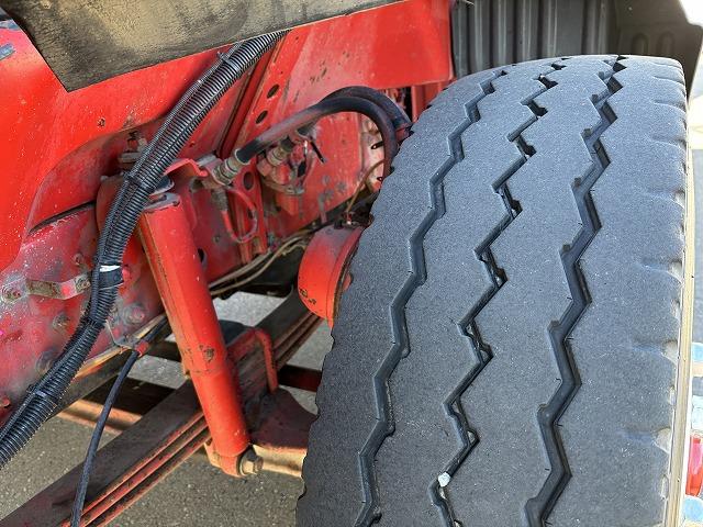 スーパーグレート 　大型ダンプ　上物極東開発製　積載９．４ｔ　電動コボレーン付　荷台寸法５３０ｘ２３０　２デフ　３８０馬力　エンジン６Ｍ７０♪　燃焼不要♪　７速ミッション　走行６４．３万ｋｍ（43枚目）