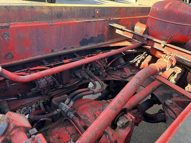 スーパーグレート 　大型ダンプ　上物極東開発製　積載９．４ｔ　電動コボレーン付　荷台寸法５３０ｘ２３０　２デフ　３８０馬力　エンジン６Ｍ７０♪　燃焼不要♪　７速ミッション　走行６４．３万ｋｍ（71枚目）