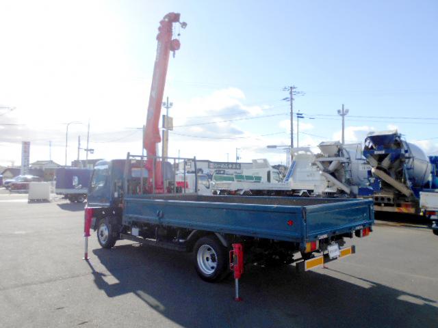 キャンター 　クレーン付き平ボディ　上物古河ユニック製　６段ブーム　ラジコン（無線）　フックイン　２．９３ｔ吊り　リアジャッキ　ワイド超ロングボディ　荷台寸法４４１×２０８×３５　荷台床木張り　アオリ開閉サポート（10枚目）