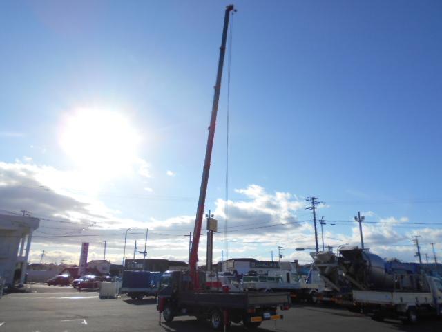 キャンター 　クレーン付き平ボディ　上物古河ユニック製　６段ブーム　ラジコン（無線）　フックイン　２．９３ｔ吊り　リアジャッキ　ワイド超ロングボディ　荷台寸法４４１×２０８×３５　荷台床木張り　アオリ開閉サポート（31枚目）