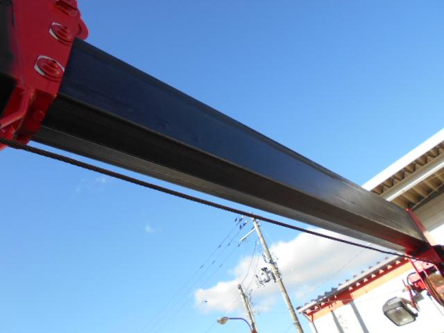 キャンター 　クレーン付き平ボディ　上物古河ユニック製　６段ブーム　ラジコン（無線）　フックイン　２．９３ｔ吊り　リアジャッキ　ワイド超ロングボディ　荷台寸法４４１×２０８×３５　荷台床木張り　アオリ開閉サポート（41枚目）