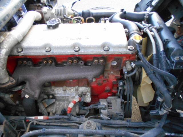 デュトロ 　クレーン付き平ボディ　上物タダノ製　４段ブーム　ラジコン（無線）　フックイン　２．６ｔ吊り　標準ロングボディ　荷台寸法３８０×１７９×３７　荷台床木張り　ロープ穴３対　アオリ開閉サポート（58枚目）