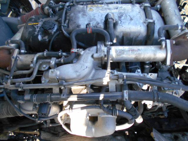 ギガ 　コンクリートミキサー車　上物カヤバ製　容量８．７立米　積載９．６７ｔ　水タンク＆モーター付　電動ホッパーカバー　２デフ　走行２８．４万ｋｍ　７速ミッション（51枚目）