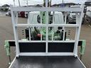 　クレーン付平ボディ　上物古河ユニック　４段ブーム　ラジコン（無線）　フックイン　２．６ｔ吊り　荷台寸法３２７ｘ１８１ｘ３７　荷台床縞鉄板　積載３ｔ　燃焼不要　走行１．２万ｋｍ　５速ミッション（27枚目）