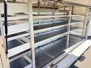 移動販売車 積載1.6t 冷蔵ショーケース付 -20℃設定(-14℃まで確認済み) 商品棚付 給水蛇口付 5速ミッション 走行5.1万km 燃焼不要♪(24枚目)