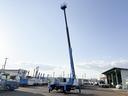 　高所作業車　上物アイチ製　上物型式ＳＫ１７Ａ　地上高１７．１ｍ　Ｈ型ジャッキ　鉄バケット　首振りバケット　アワーメーター２２５７ｈ　走行２．６万ｋｍ　５速ミッション（53枚目）