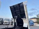 　ダンプ　上物新明和製　積載３．７ｔ　荷台寸法３４２×２０７×３１　コボレーン付　６速ミッション　走行３．７万ｋｍ（26枚目）