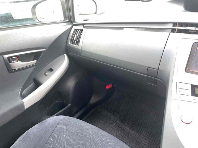 プリウス S ハイブリッド ドライブレコーダー ETC バックカメラ ナビ TV オートライト HID スマートキー 電動格納ミラー CVT 盗難防止システム 衝突安全ボディ アルミホイール CD ABS エアコン(7枚目)