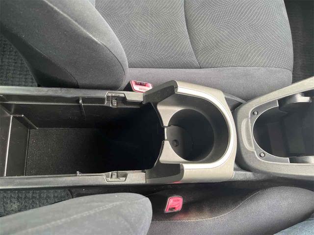 プリウス S ハイブリッド ドライブレコーダー ETC バックカメラ ナビ TV オートライト HID スマートキー 電動格納ミラー CVT 盗難防止システム 衝突安全ボディ アルミホイール CD ABS エアコン(39枚目)