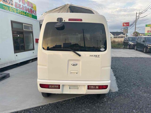 ハイゼットカーゴ 　ＡＴ　両側スライドドア　エアコン　運転席エアバッグ　助手席エアバッグ（6枚目）