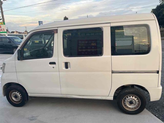 ハイゼットカーゴ 　ＡＴ　両側スライドドア　エアコン　運転席エアバッグ　助手席エアバッグ（8枚目）