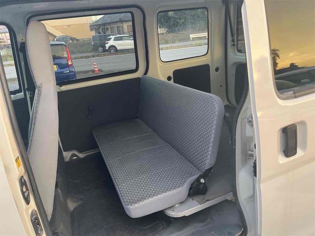ハイゼットカーゴ 　ＡＴ　両側スライドドア　エアコン　運転席エアバッグ　助手席エアバッグ（23枚目）