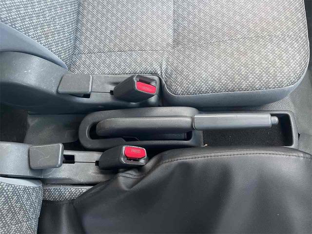 ハイゼットカーゴ 　ＡＴ　両側スライドドア　エアコン　運転席エアバッグ　助手席エアバッグ（26枚目）