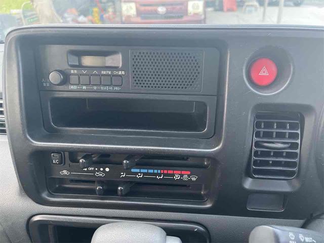 ハイゼットカーゴ 　ＡＴ　両側スライドドア　エアコン　運転席エアバッグ　助手席エアバッグ（27枚目）