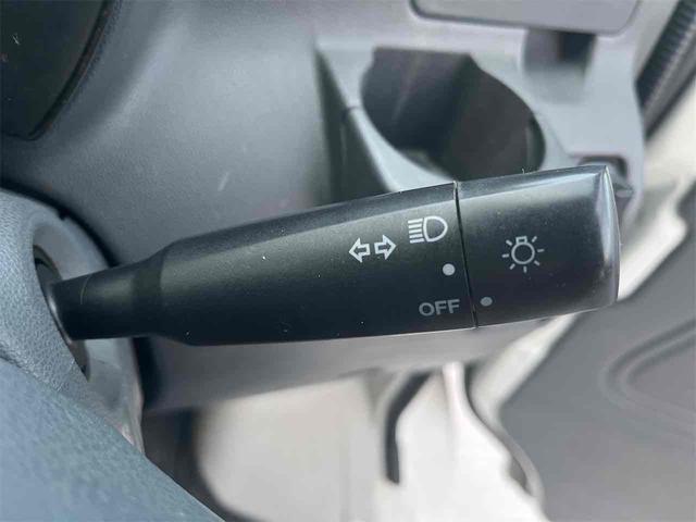 ハイゼットカーゴ 　ＡＴ　両側スライドドア　エアコン　運転席エアバッグ　助手席エアバッグ（31枚目）
