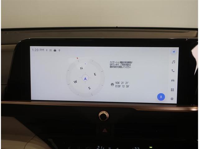 クラウンクロスオーバー Ｇアドバンスド・レザーパッケージ　革シート　４ＷＤ　フルセグ　ミュージックプレイヤー接続可　バックカメラ　衝突被害軽減システム　ＥＴＣ　ドラレコ　ＬＥＤヘッドランプ　記録簿（7枚目）
