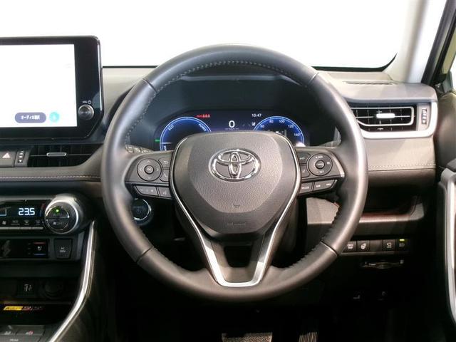 RAV4 ハイブリッドG サンルーフ 4WD フルセグ メモリーナビ ミュージックプレイヤー接続可 バックカメラ 衝突被害軽減システム ETC ドラレコ LEDヘッドランプ 記録簿(5枚目)
